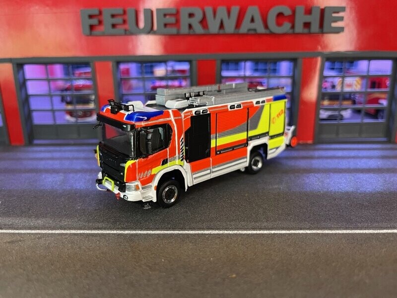 Komplettbausatz: Rosenbauer AT3 HLF20 nach Vorbild: Paderborn