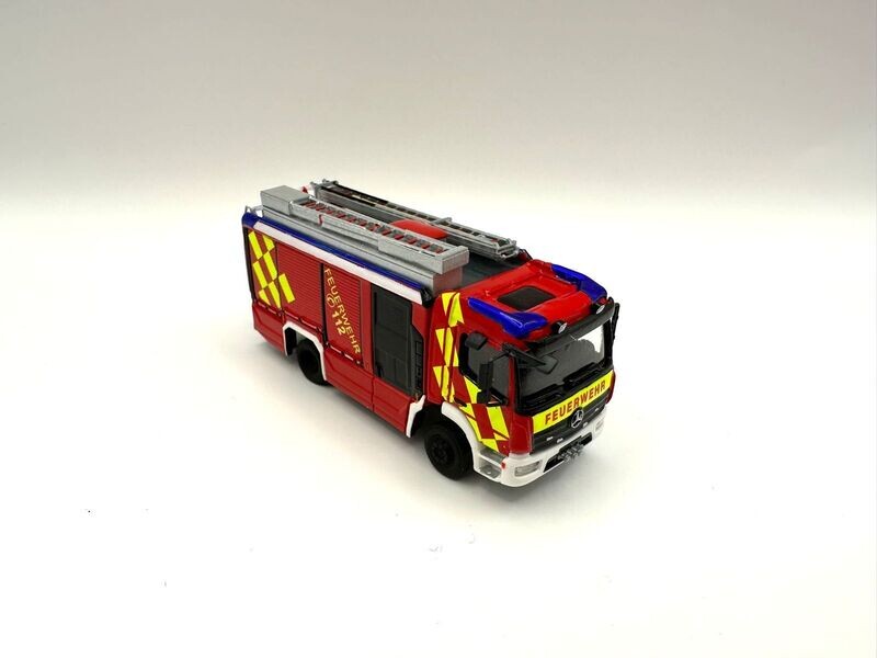 Komplettbausatz: Rosenbauer AT3 Facelift HLF10