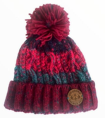 CORKSCREW BOBBLE HAT PINKS