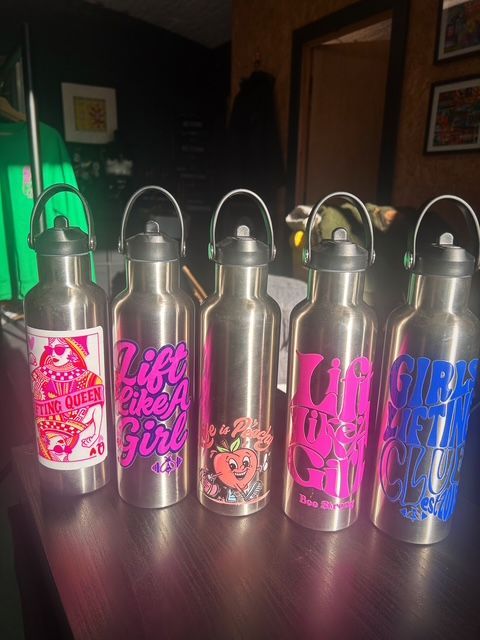 DRINKS BOTTLE - SILVER DRINKS BOTTLE - SILVER