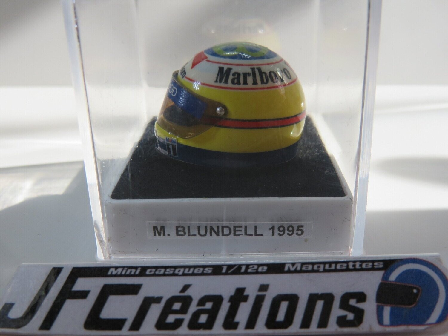 BLUNDELL M. 1995