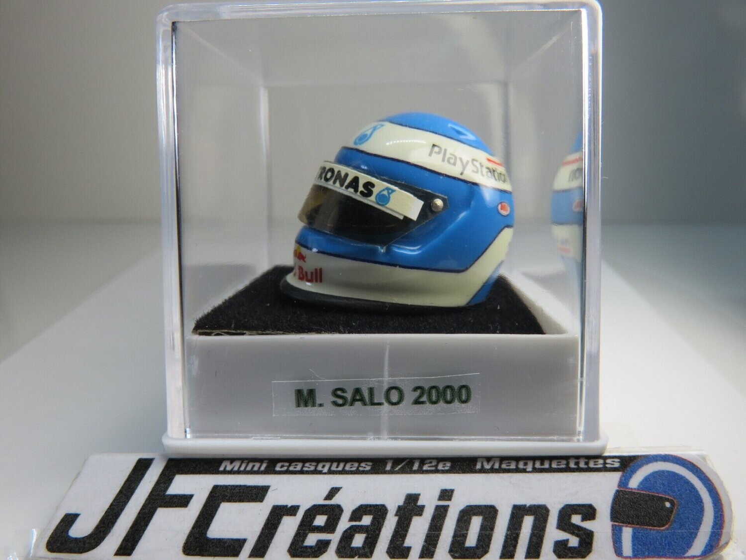 SALO M. 2000