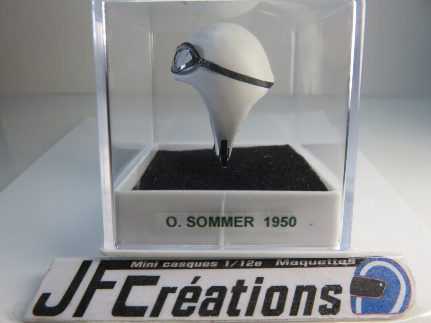 SOMMER R. 1950