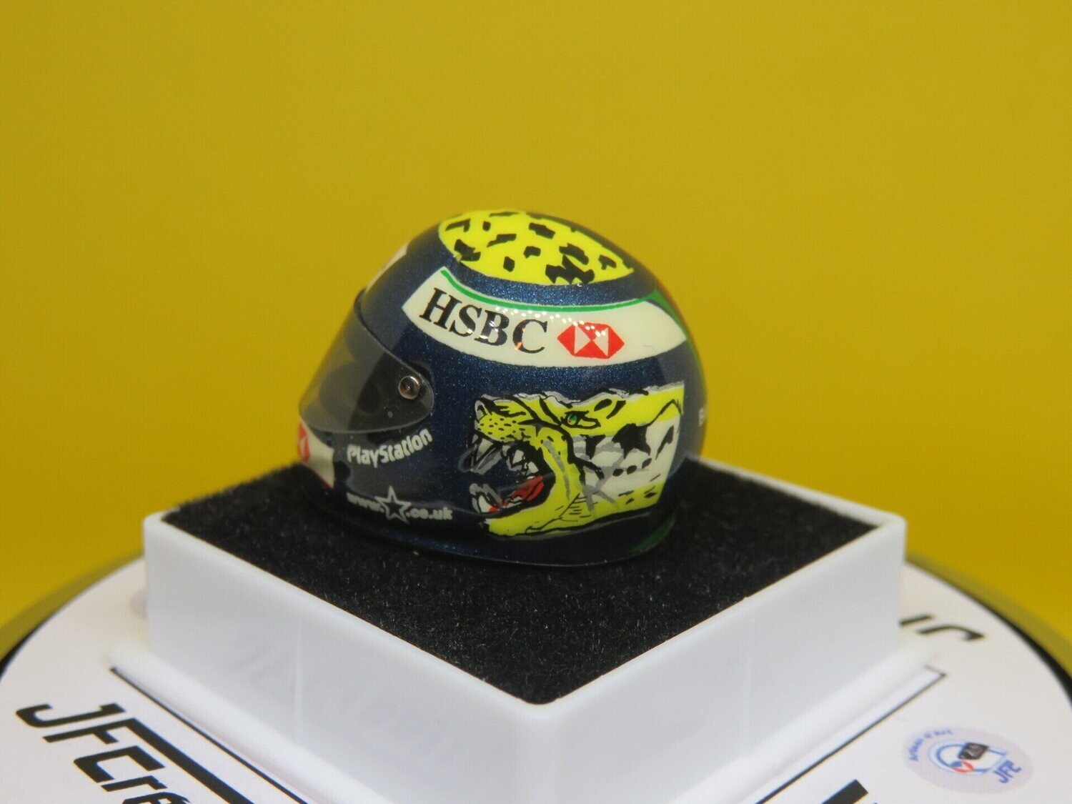 IRVINE E. 2001