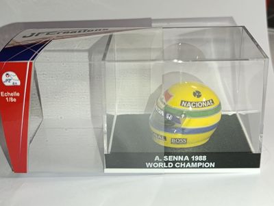 SENNA A. 1988 WORLD CHAMPION 1/8e