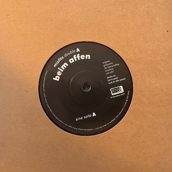 dog&SCHWOAZ - 'misfits double A:  Denk Midn Herz/ Beim Affen' - 7 inch single