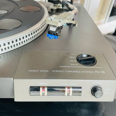 Sony PS-X6 Plattenspieler
