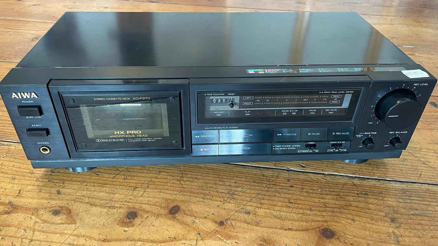 Aiwa AD-F370 Kassettendeck