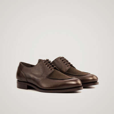 Cru Nonpareil Roomor Split Toe Derby in Brown Country Grain And Brown Suede