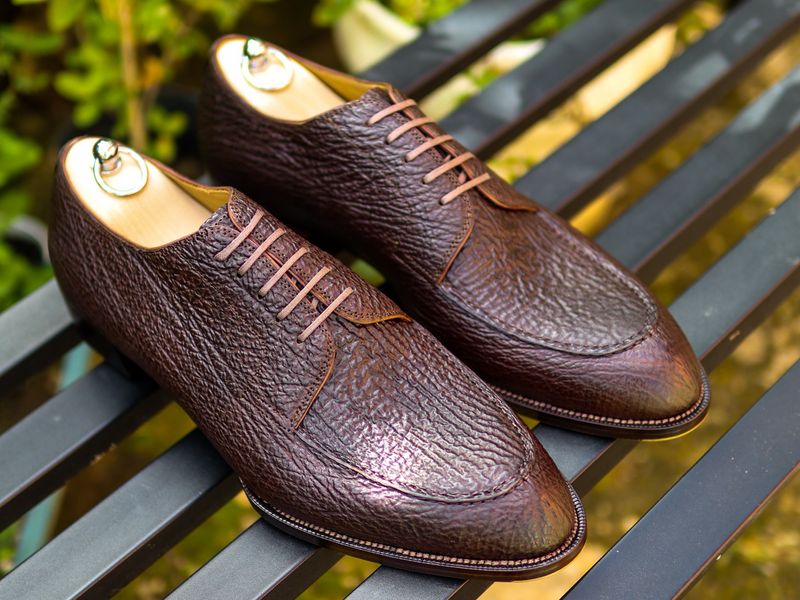 “Roomor II” Split Toe Derby