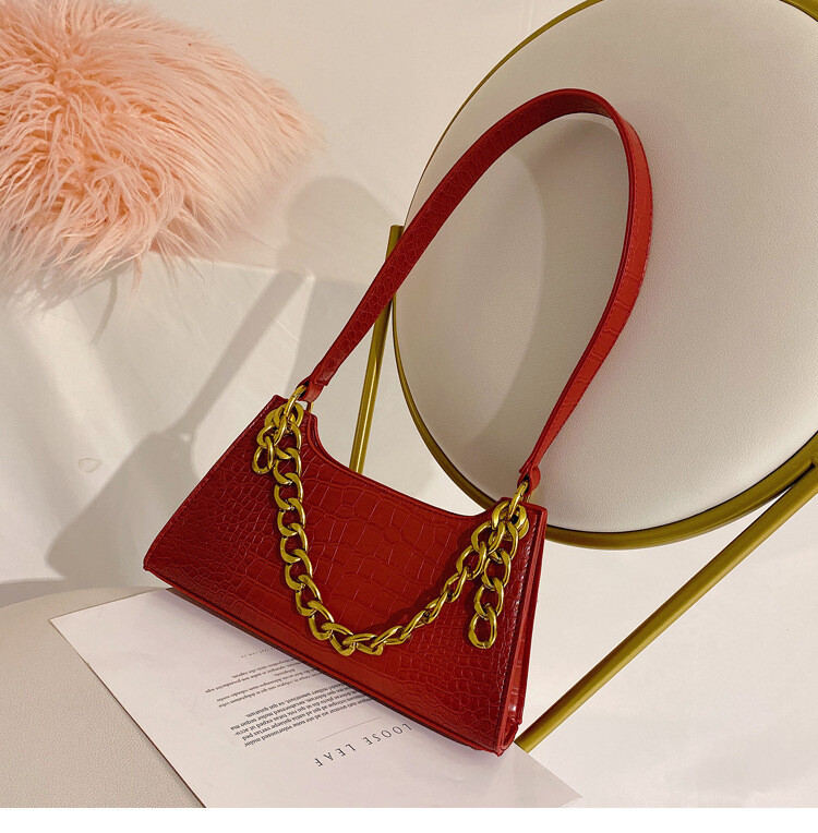 FLIRTATIOUS PURSES