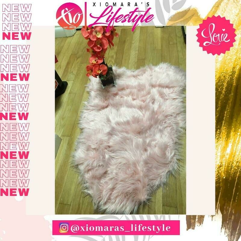 2 x 3 ft White Faux Sheepskin