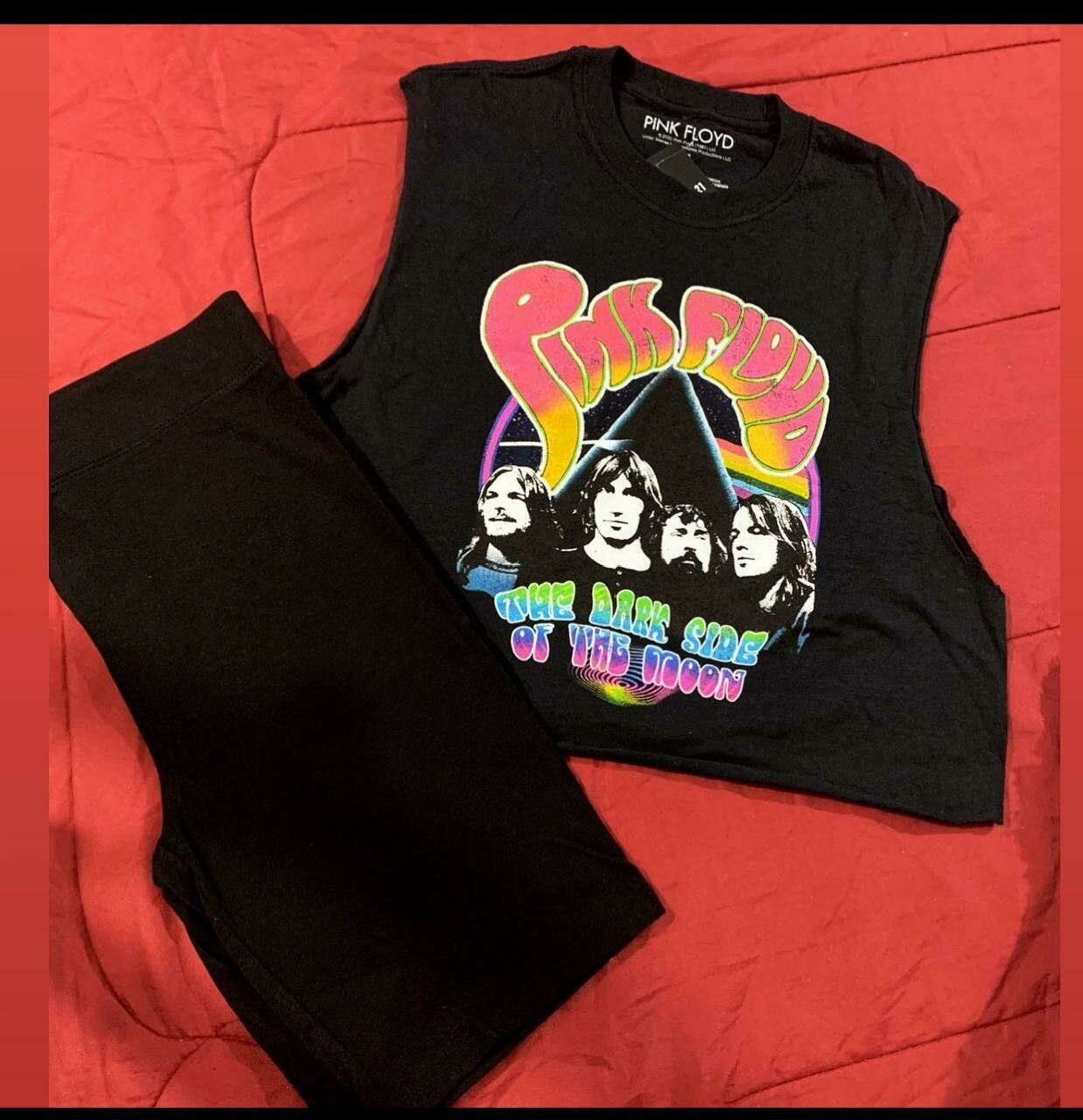 Graphic &#39;PINK FLOYD&quot;  Tee