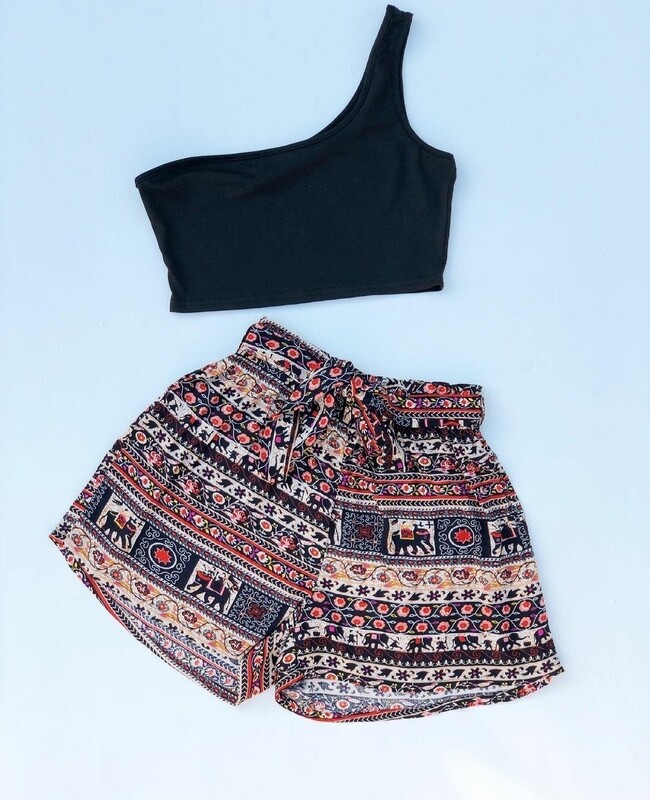 Crop Top and Elephant gift Print Shorts