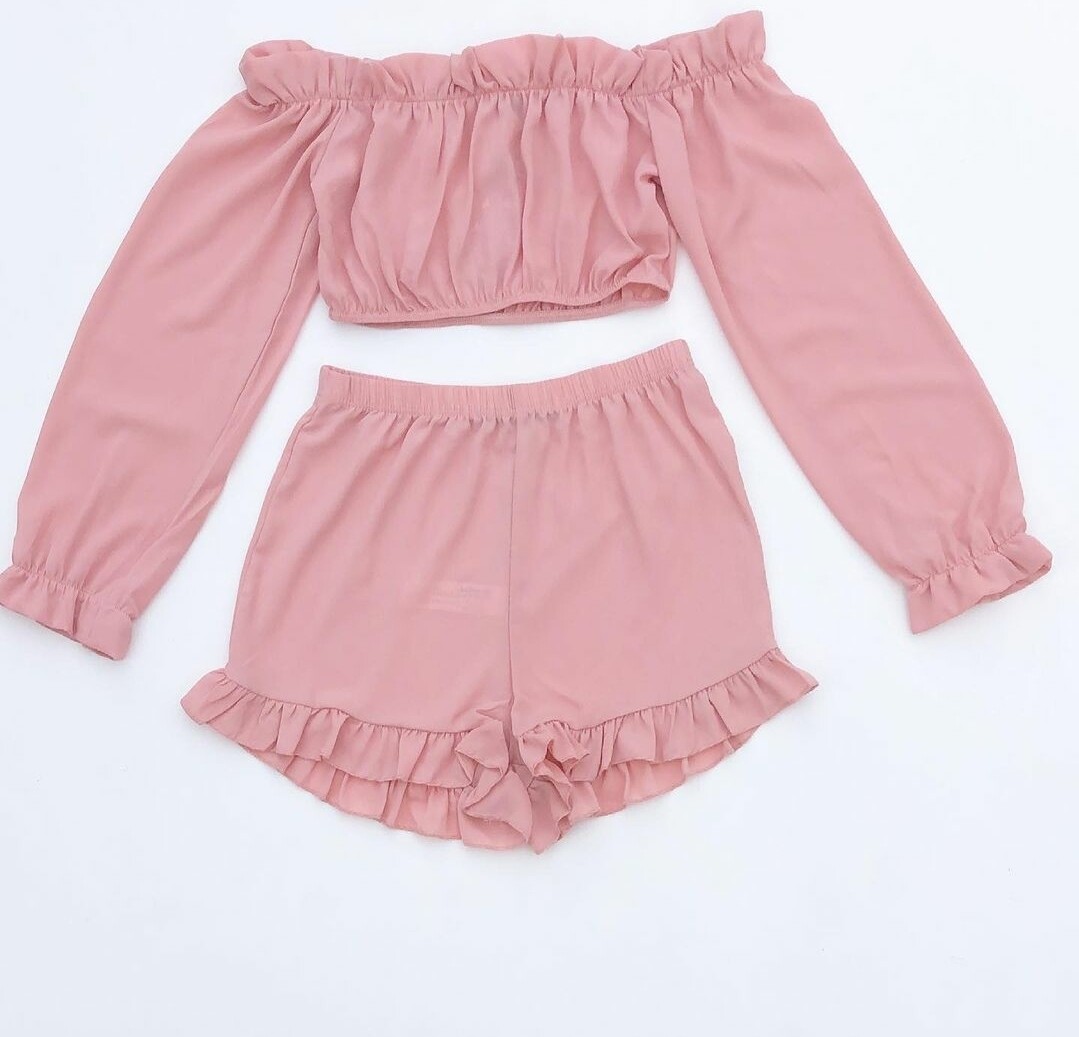 Off Shoulder Crop Top Shorts Set