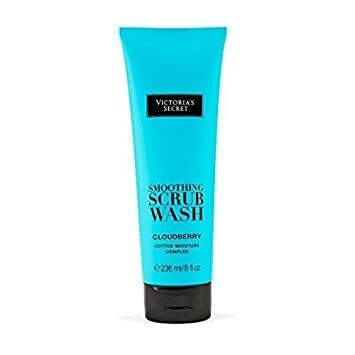 VICTORIA&#39;S SECRET Smoothing Scrub Wash Cloudberry