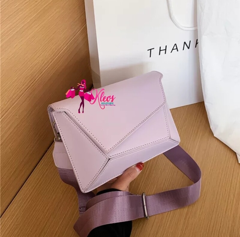 Dimensional Purse