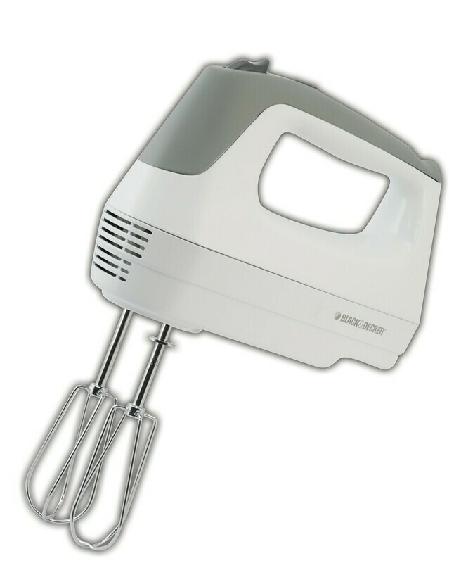 Black &amp; Decker Lightweight Five-Speed Hand Mixer