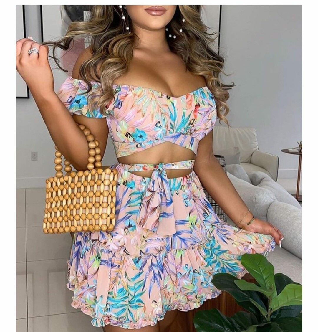 Off Shoulder Floral Print Top &amp; Frill Hem Skirt Set