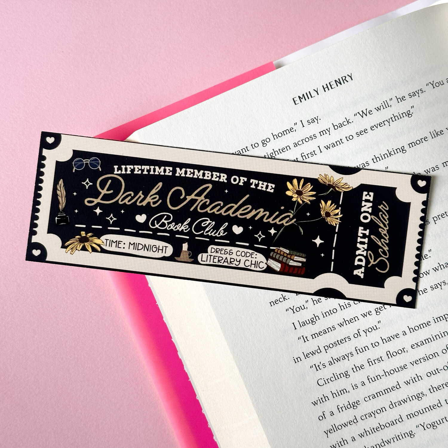 Dark Academia | Bookmark