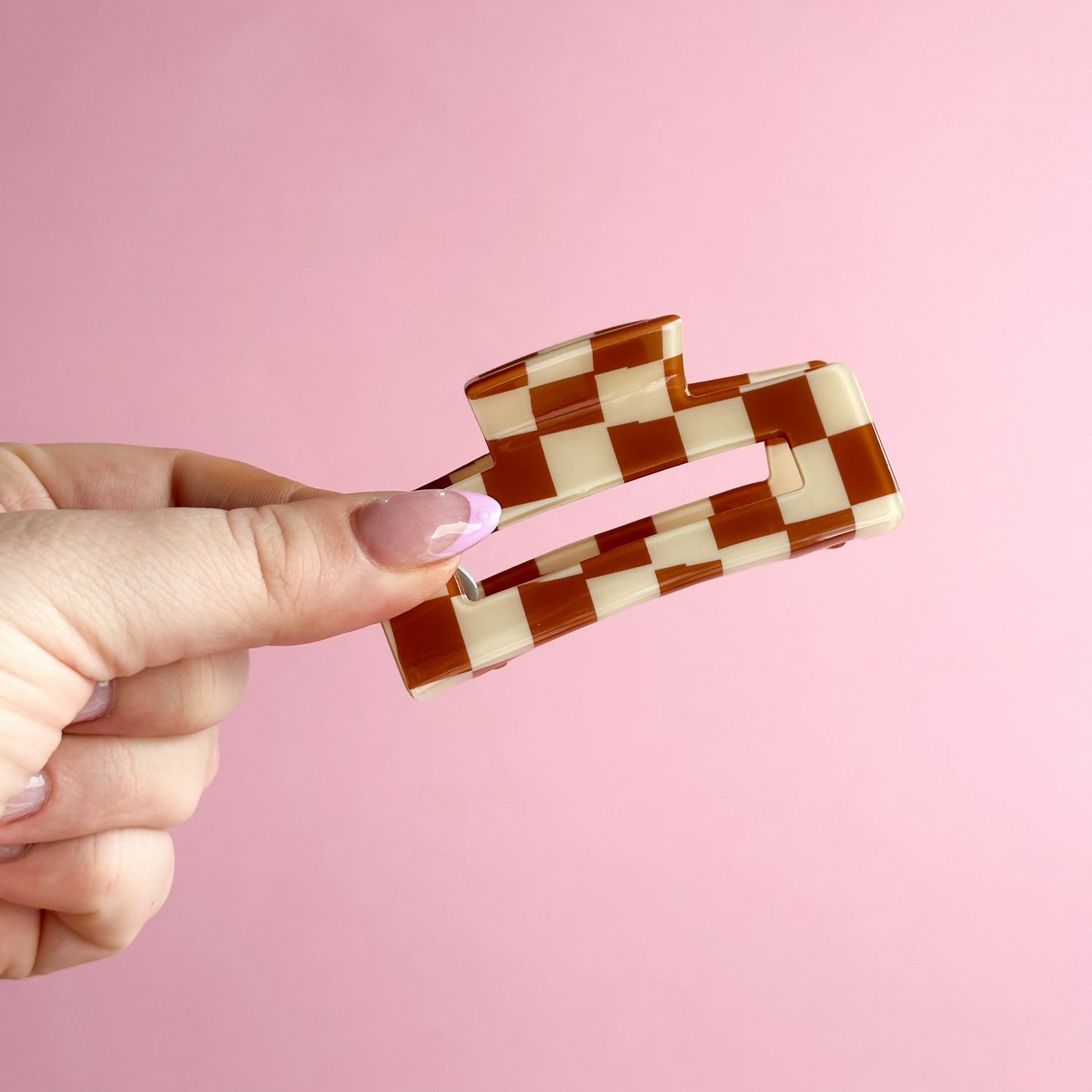Brown Medium Checker Claw Clip