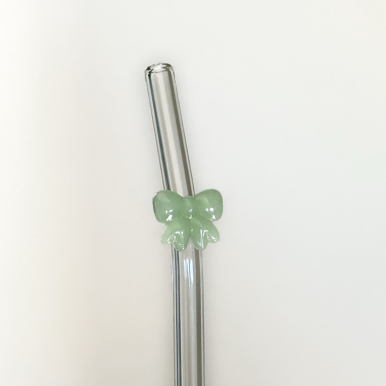 Matte Green Bow | Glass Straw