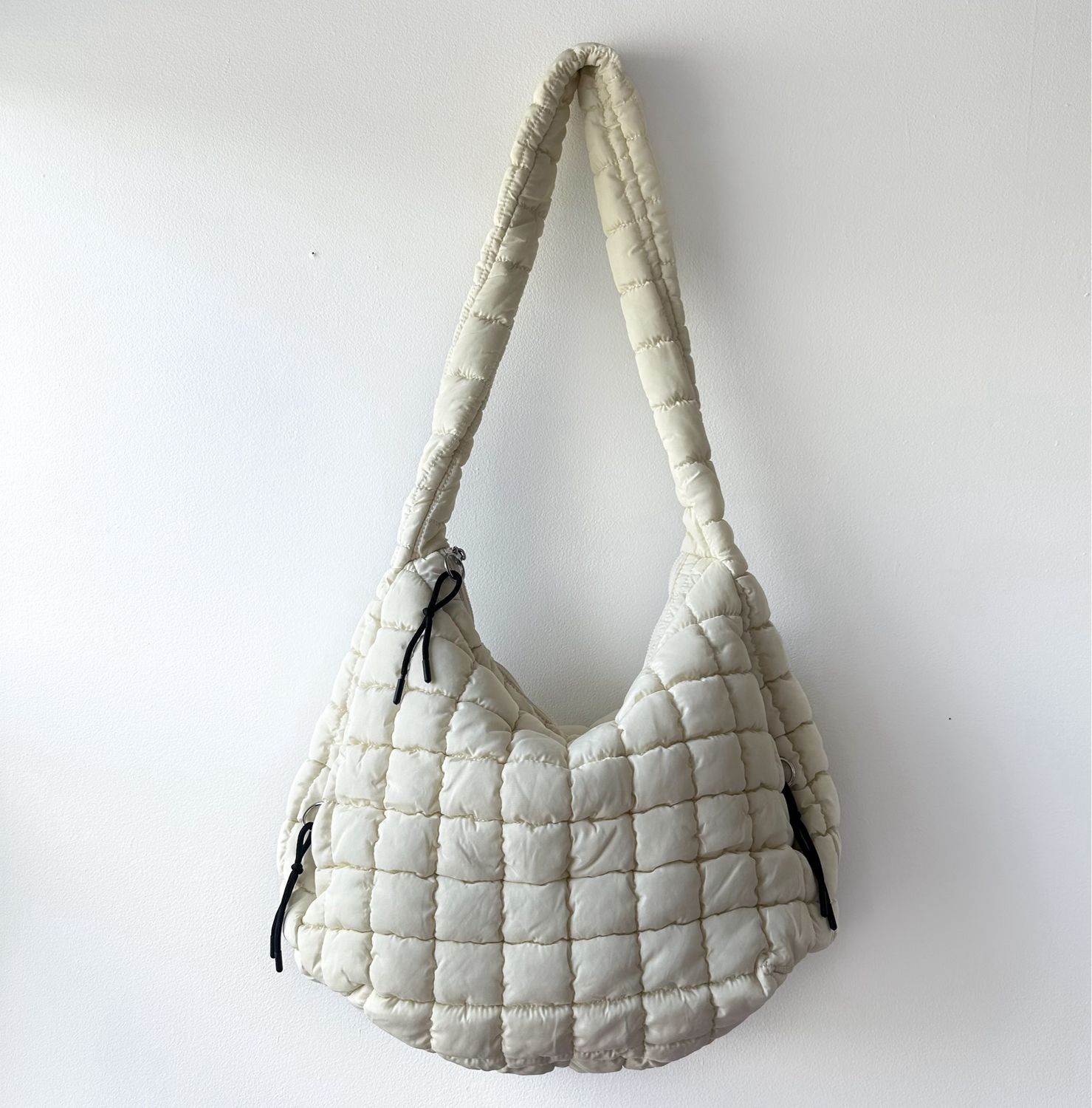 Cream | The Puffer Tote