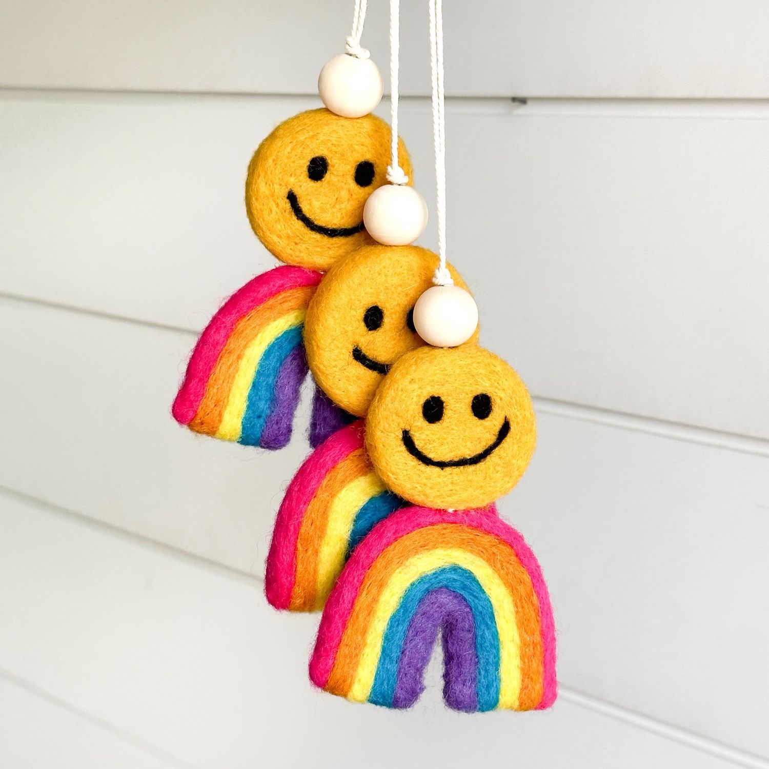Felt Smiley Rainbow