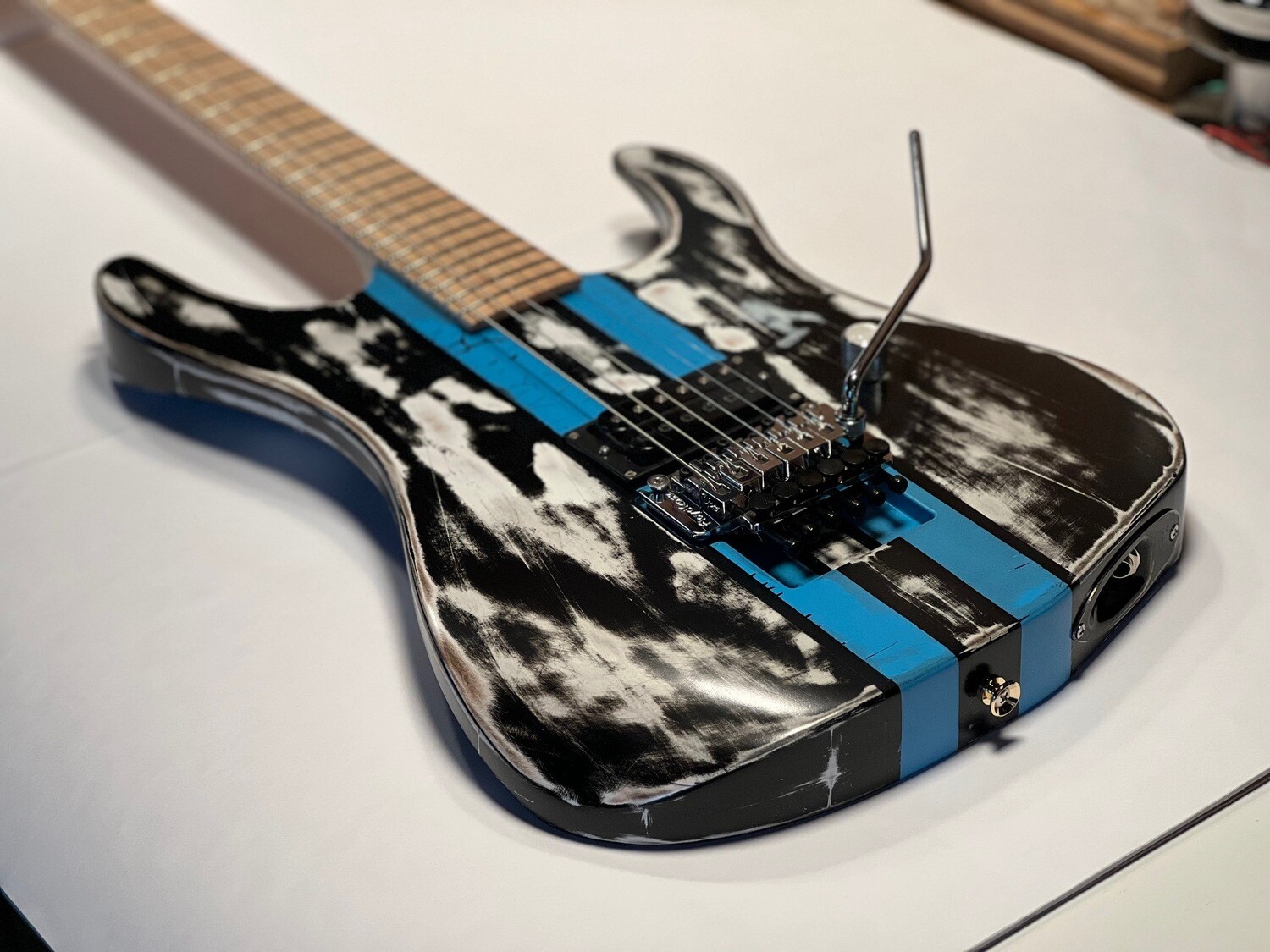 STEAMER 24 Fret Floyd Rose 2022 custom blue racing stripes