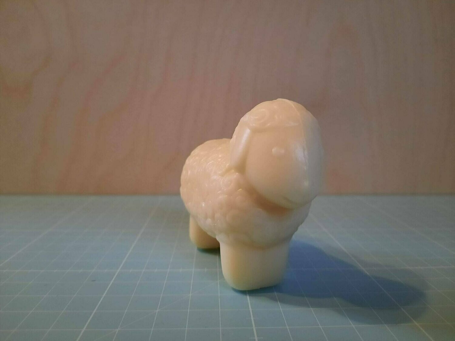100g Schafmilchseife Schafform, mit Wiesenduft