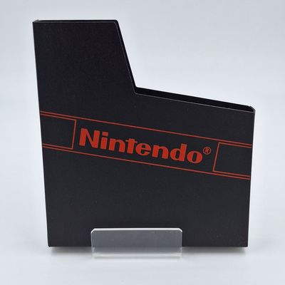 Nintendo NES Modul-Schuber – Schwarz mit Nintendo Logo, gebraucht #2 Schwarzer Nintendo NES Modul-Schuber mit Nintendo Logo gebraucht2