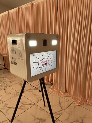 PHOTOBOOTH