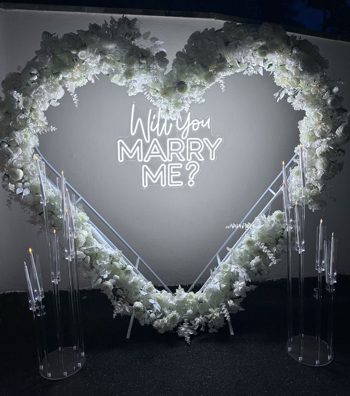 # PACK 10 - DEMANDE EN MARIAGE COMPLETE # PACK 10 - DEMANDE EN MARIAGE COMPLETE
