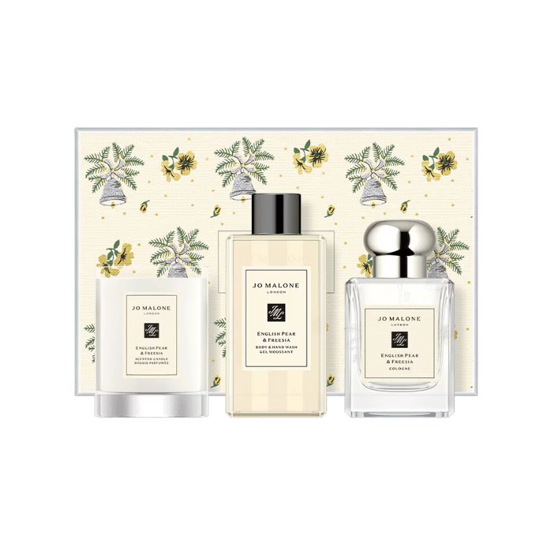 Jo Malone London Holiday Collection English Pear & Freesia Collection Jo Malone London Holiday Collection English Pear & Freesia Collection