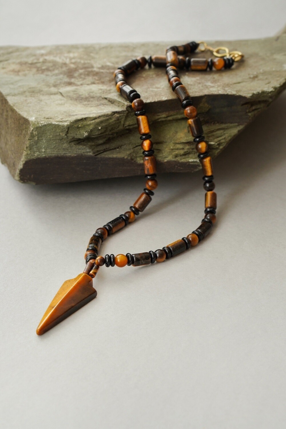 Men's Tigers Eye Arrow Head Crystal Pendant Necklace
