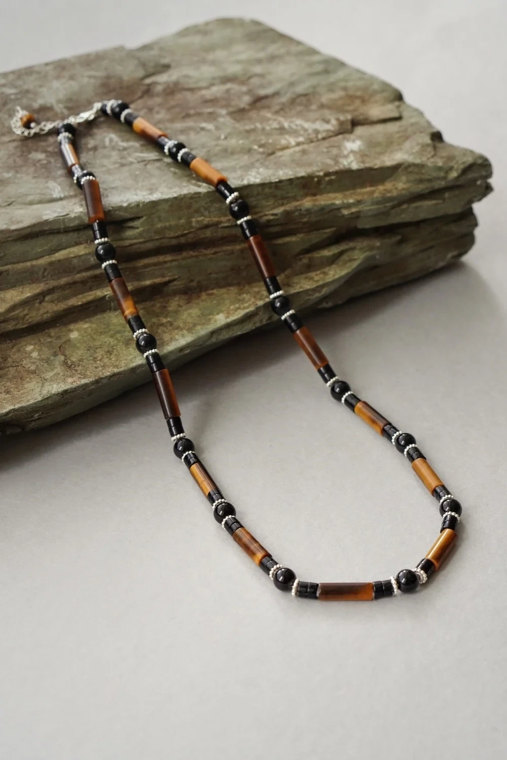 Men&#39;s 925 Sterling Silver Tigers Eye and Black Onyx Necklace