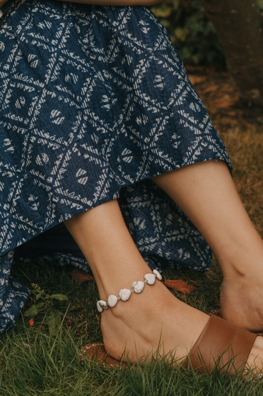 925 Sterling Silver Howlite Love Heart &amp; Clear Quartz Crystal Anklet