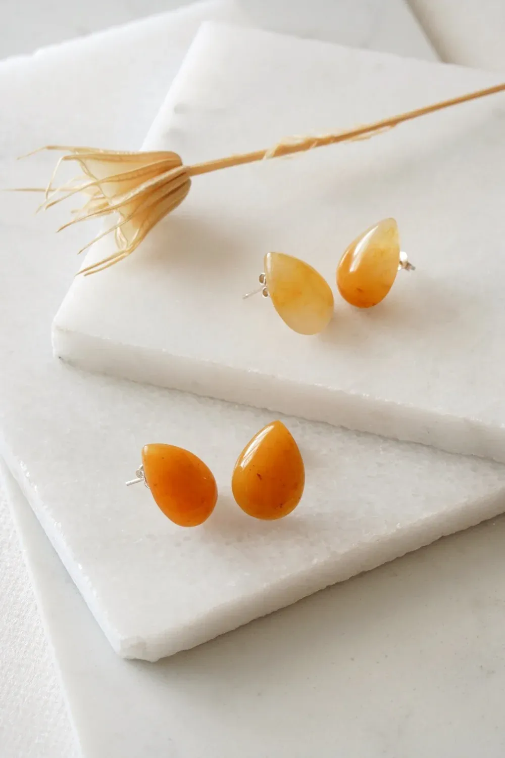 Silver Rain Drop Stud Earrings with Yellow Jade