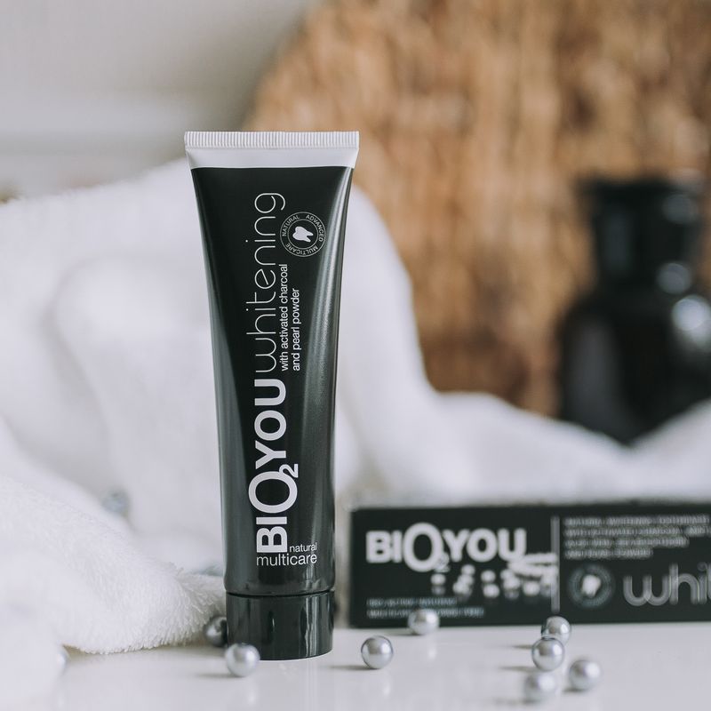 Natural Whitening Toothpaste with Activated Charcoal 100ml