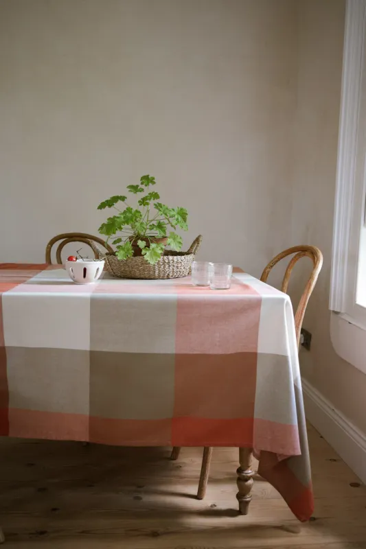 Herb Giant Check Tablecloth