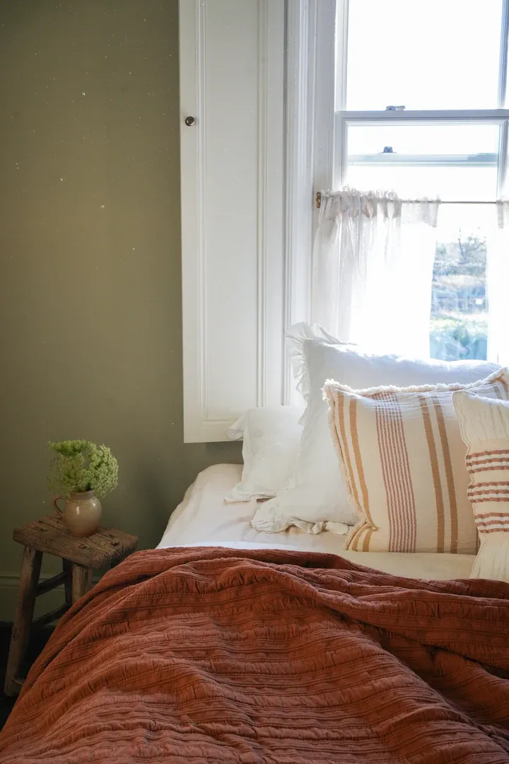 The Somerset Stripe Matelasse Bedspread 220x230 Buttermilk