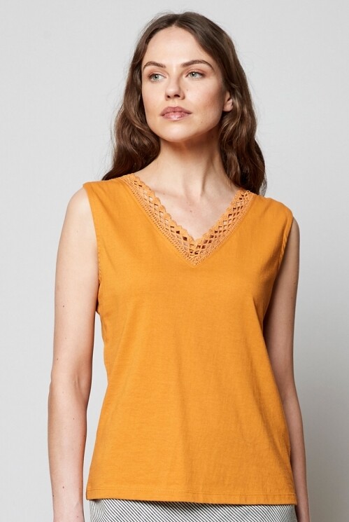 Crochet Trim Vest GOTS