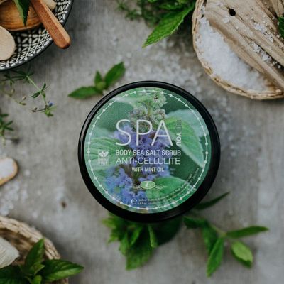 Salt body scrub Anti-cellulite with Peppermint oil