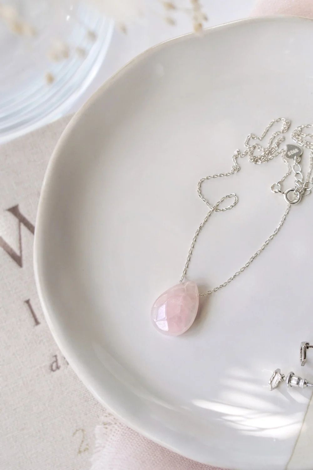 925 Sterling Silver &amp; Rose Quartz Rain Drop Delicate Necklace