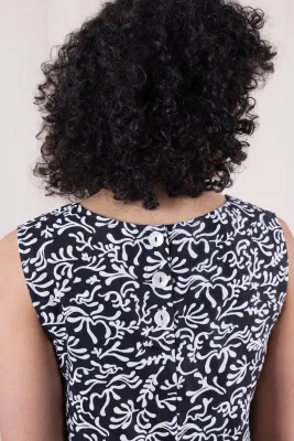Vest Top - Black / White