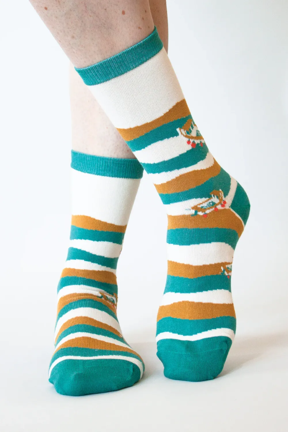 Bamboo Low‑Cut Socks – Sky Stripe