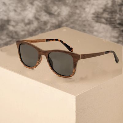 Maverick Wayfarer Frame Wooden Sunglasses with Polarized Mirror