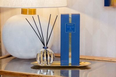 The Icon - Spiced Rum &amp; Fig Scented Reed Diffuser 120ml