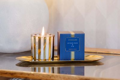 The Icon - Spiced Rum &amp; Fig Scented Candle -