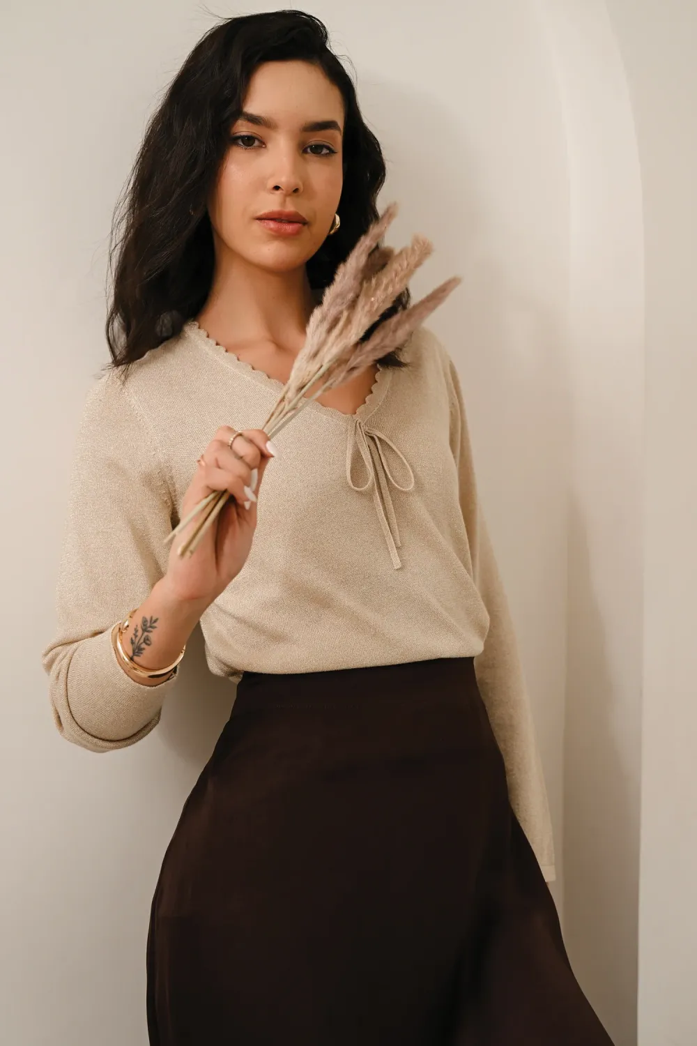Scallop Trim V Neck